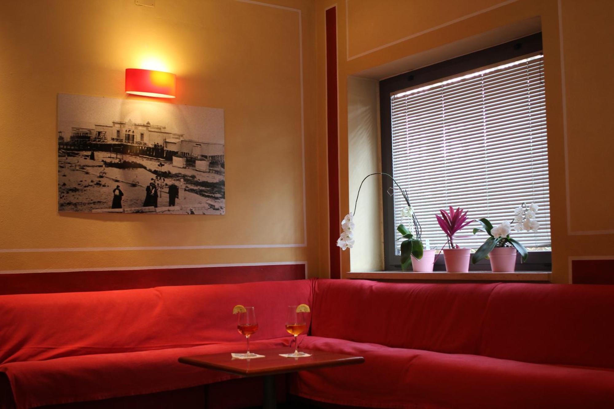 Hotel La Fenice Линяно Сабиадоро Екстериор снимка